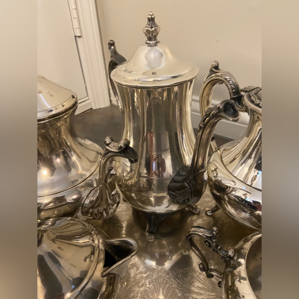 Late 19th Century Victorian FB Rogers Silver Plate Tea Coffee Set Vintage - Picture 5 of 10